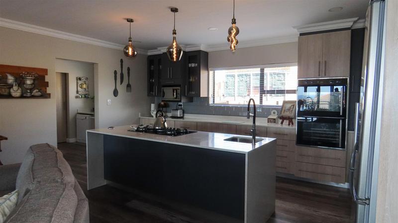4 Bedroom Property for Sale in Reebok Western Cape